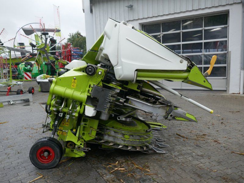 Claas Orbis 900