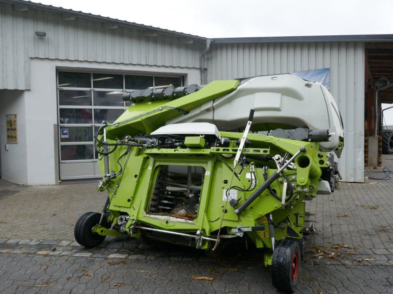 Claas Orbis 900