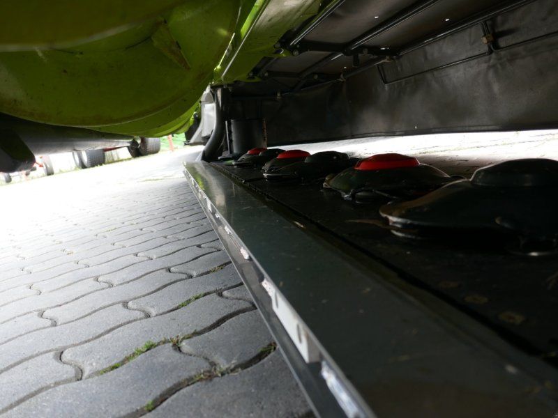 Claas Disco 9300 Direct Swather