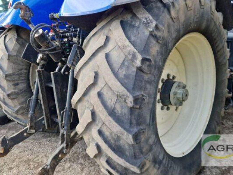 New Holland T 7.220 POWER COMMAND