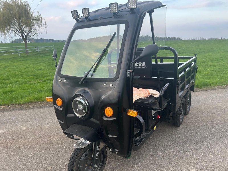 Lastendreirad Tuk Tuk