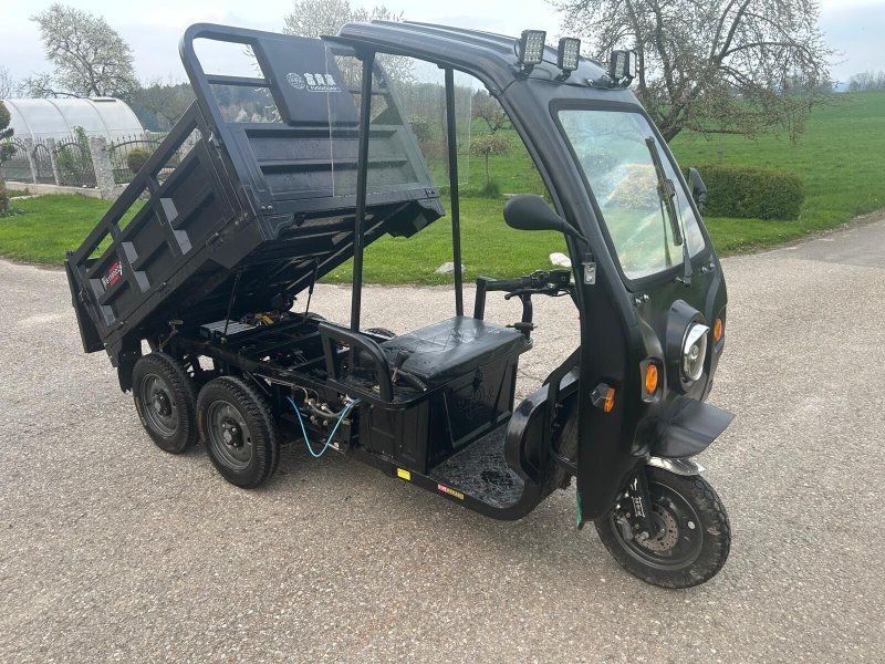 Lastendreirad Tuk Tuk