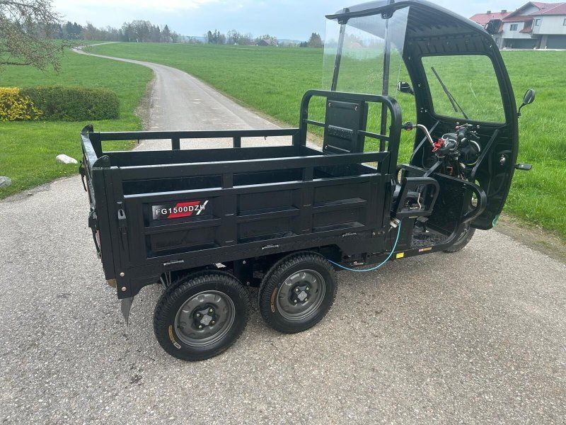 Lastendreirad Tuk Tuk