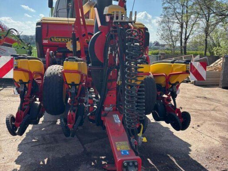 Väderstad TEMPO TPF 8