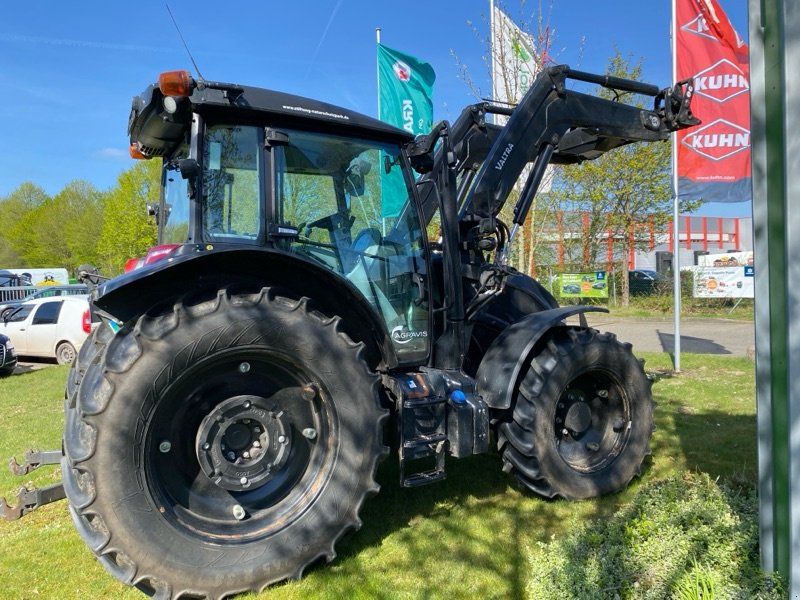 Valtra A105