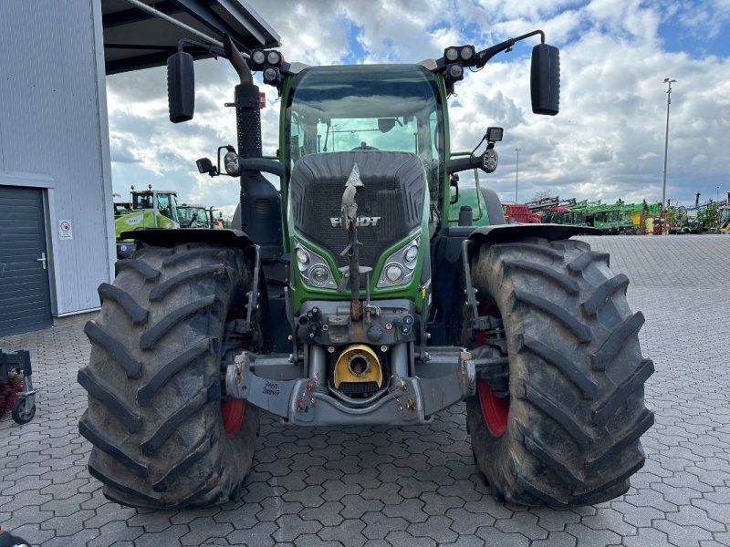 Fendt 718 S4 Vario Profi Plus