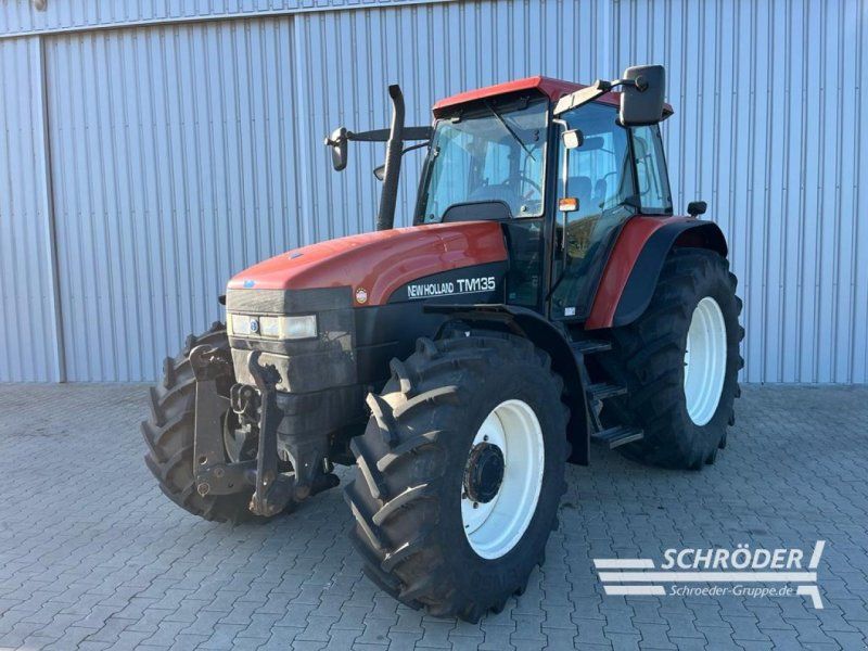 New Holland TM 135