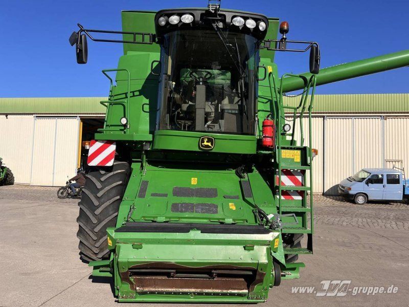 John Deere T660