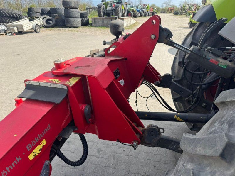 Massey Ferguson DM 357