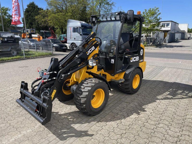 JCB 403 AGRI Smart