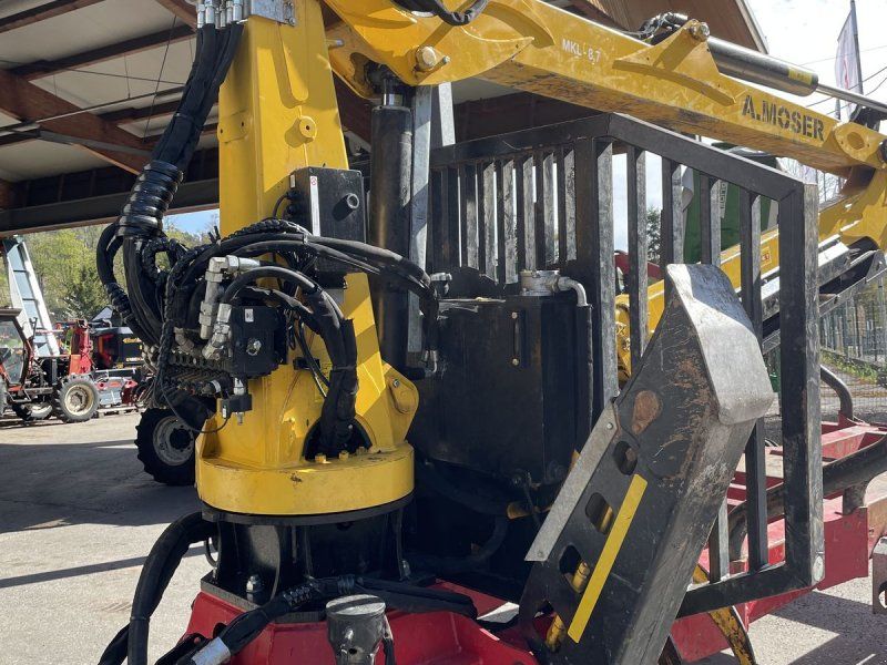 A. Moser MHD 14 + MKG Kran