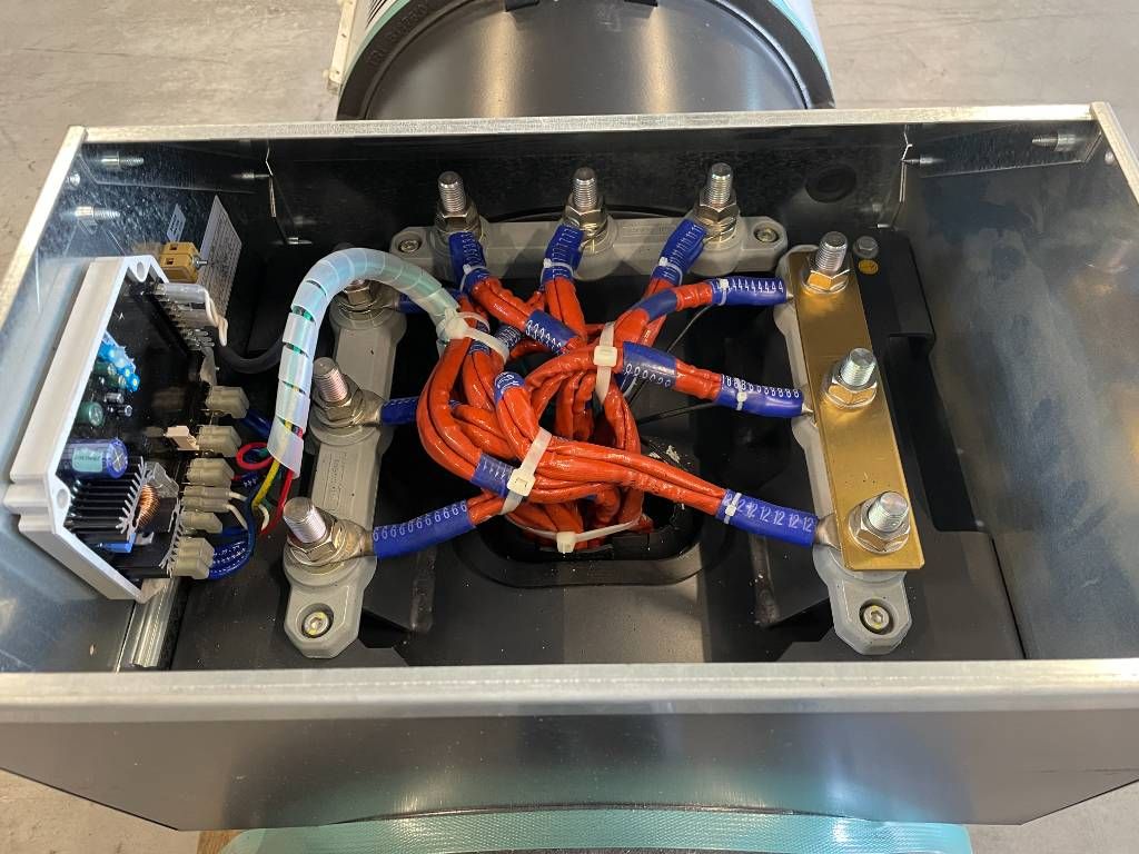 MeccAlte ECO38 - 300 kVA Alternator - DPX-25115