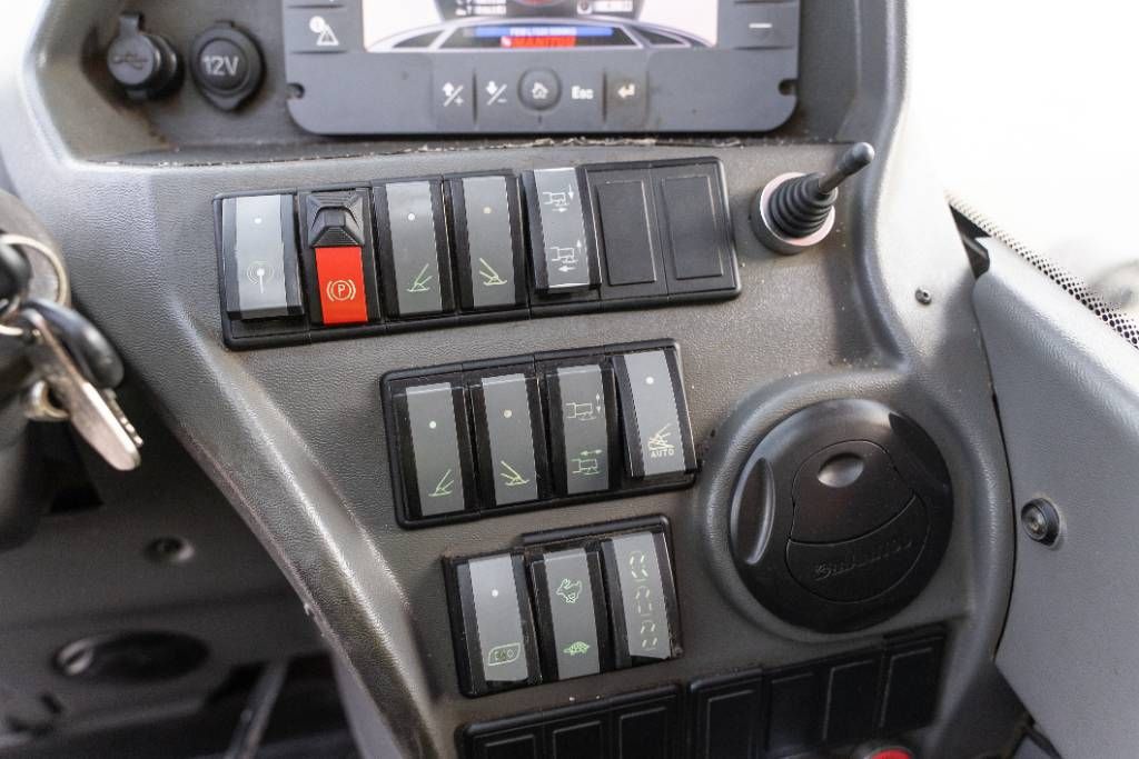 Manitou MRT 2550 Plus Privilege