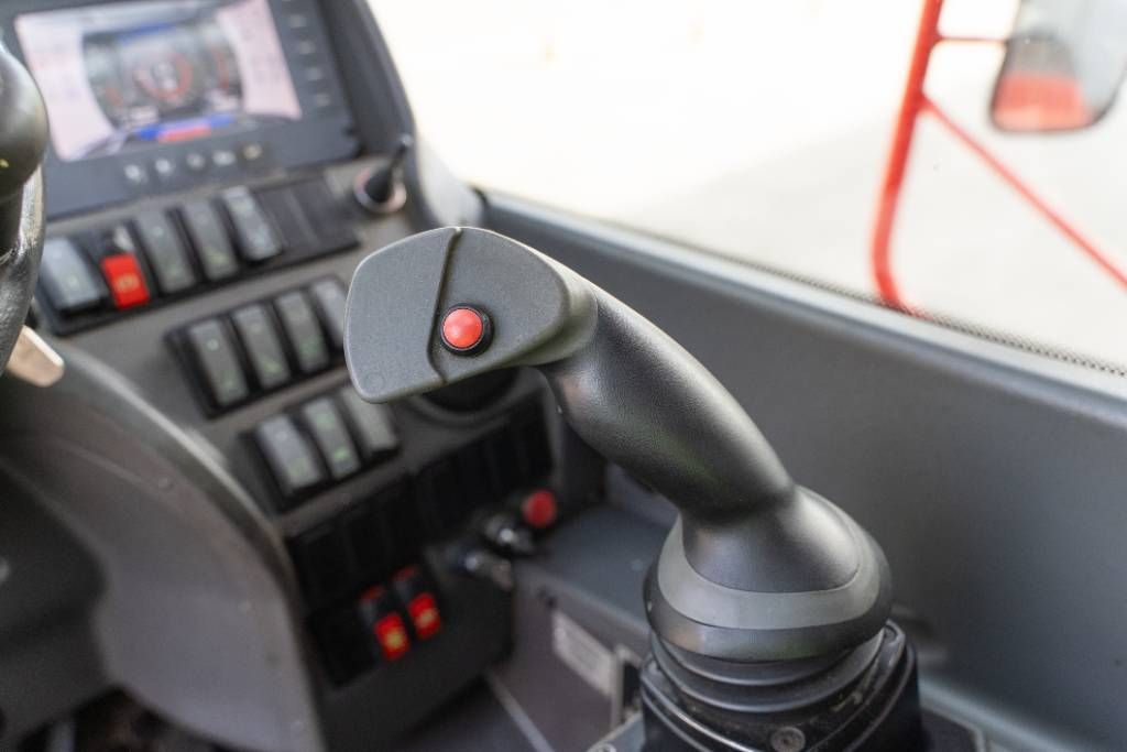 Manitou MRT 2550 Plus Privilege