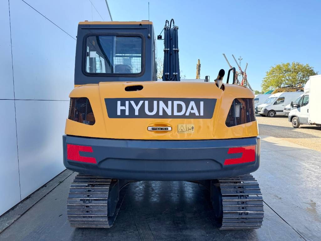 Hyundai R85A - BRAND NEW / UNUSED / 2026 Model