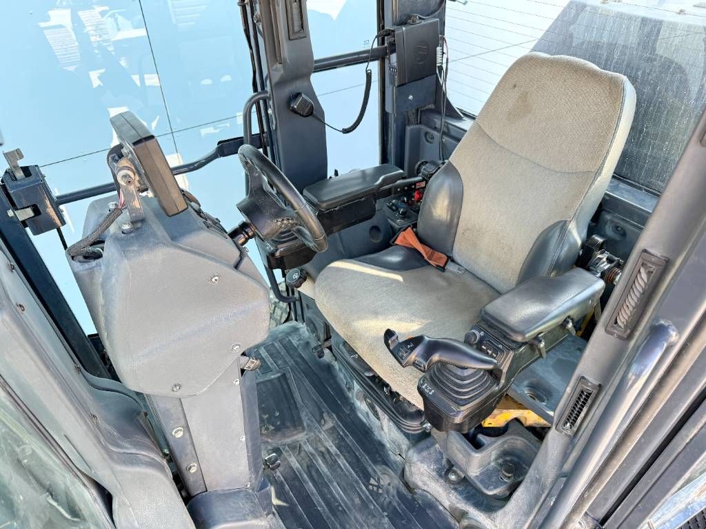 John Deere 872G AWD - Ripper / Joystick Controls / 6x6