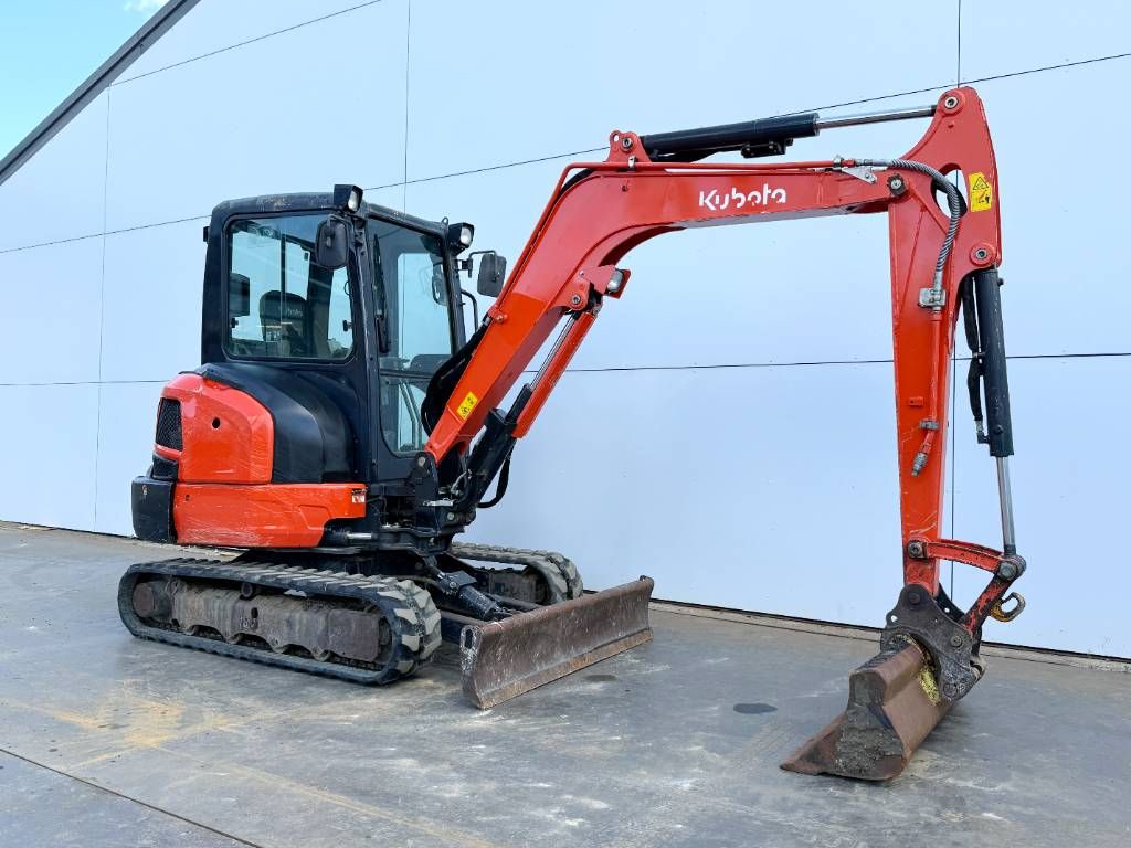 Kubota KX037-4 - Hammer Lines / Quick Coupler