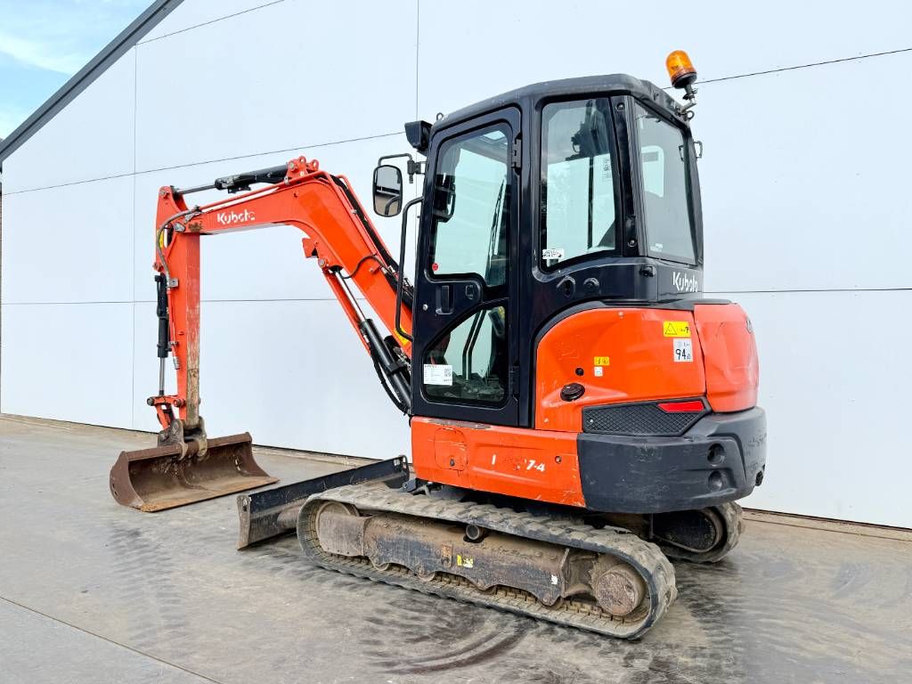 Kubota KX037-4 - Hammer Lines / Quick Coupler