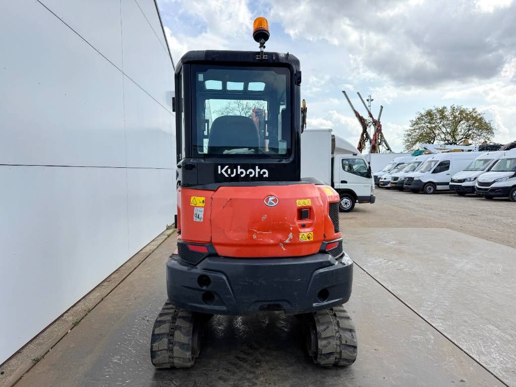 Kubota KX037-4 - Hammer Lines / Quick Coupler