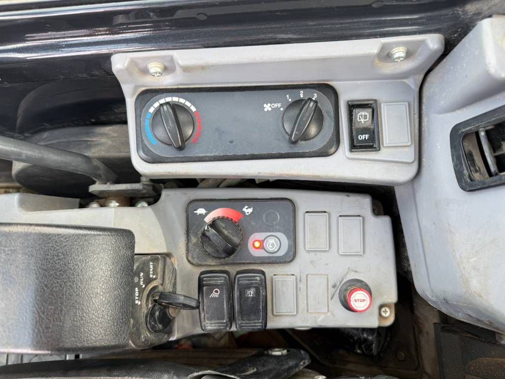 Kubota KX037-4 - Hammer Lines / Quick Coupler