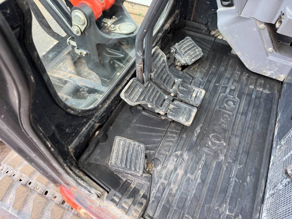 Kubota KX037-4 - Hammer Lines / Quick Coupler