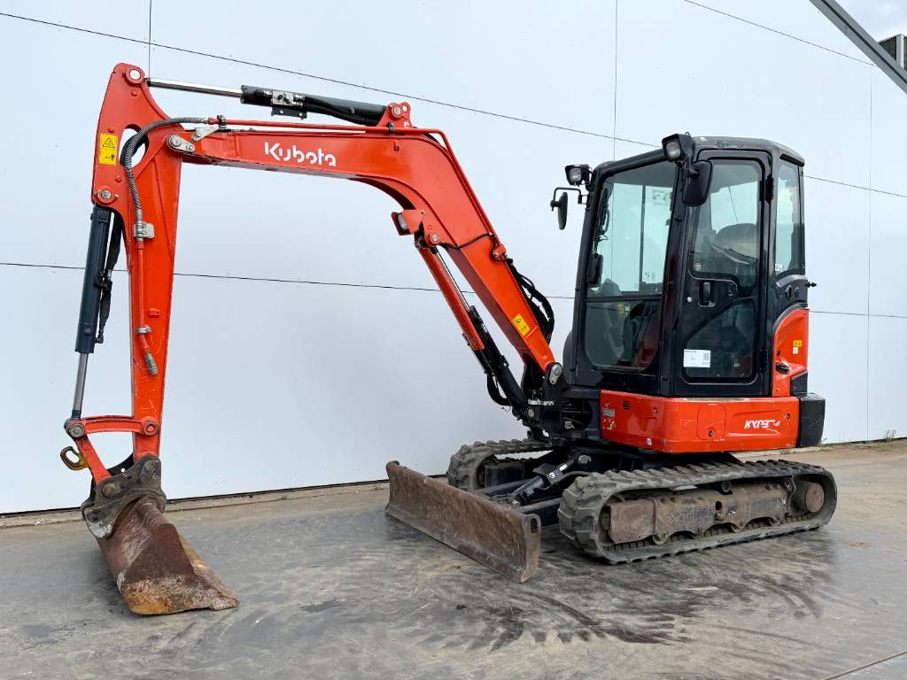 Kubota KX037-4 - Hammer Lines / Quick Coupler