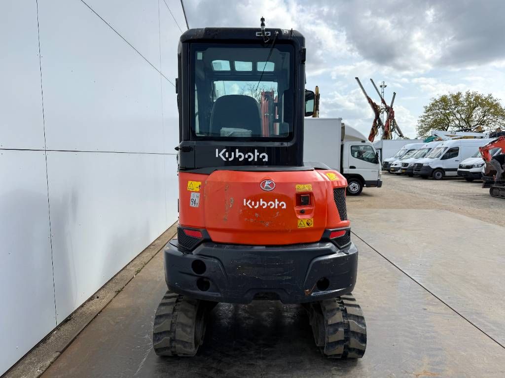 Kubota KX037-4 - Hammer Lines / Quick Coupler