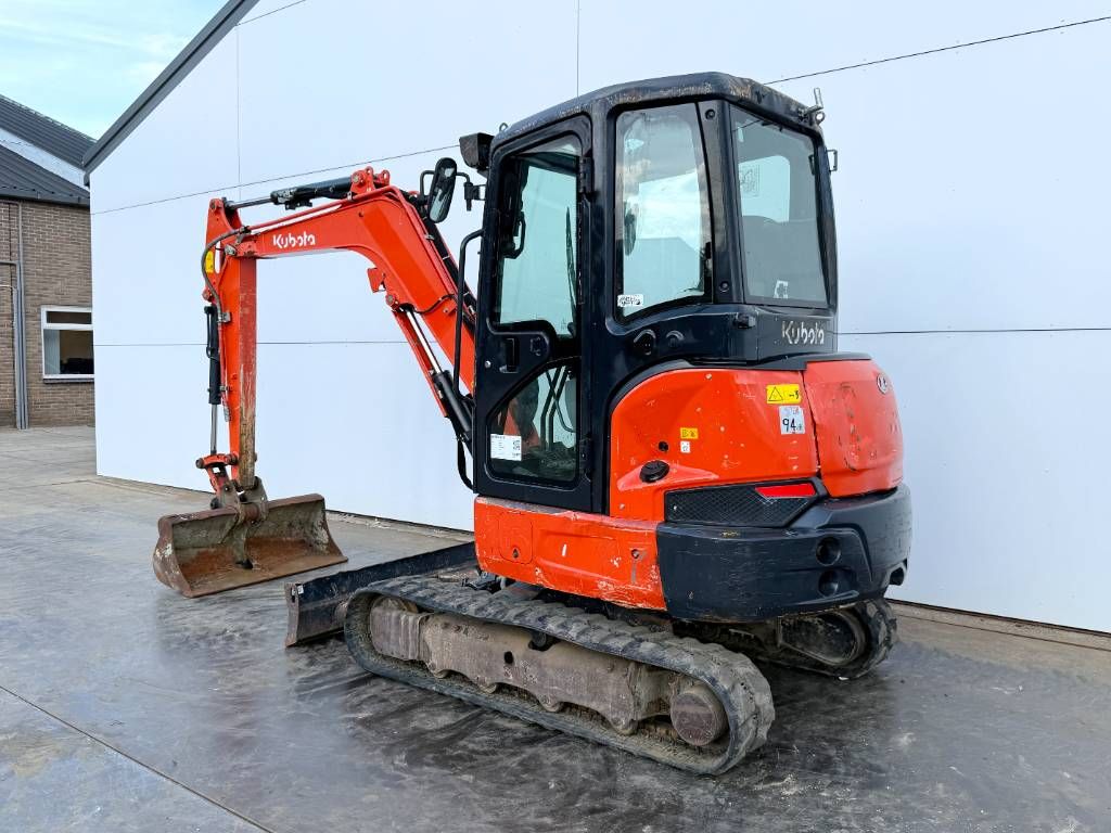 Kubota KX037-4 - Hammer Lines / Quick Coupler