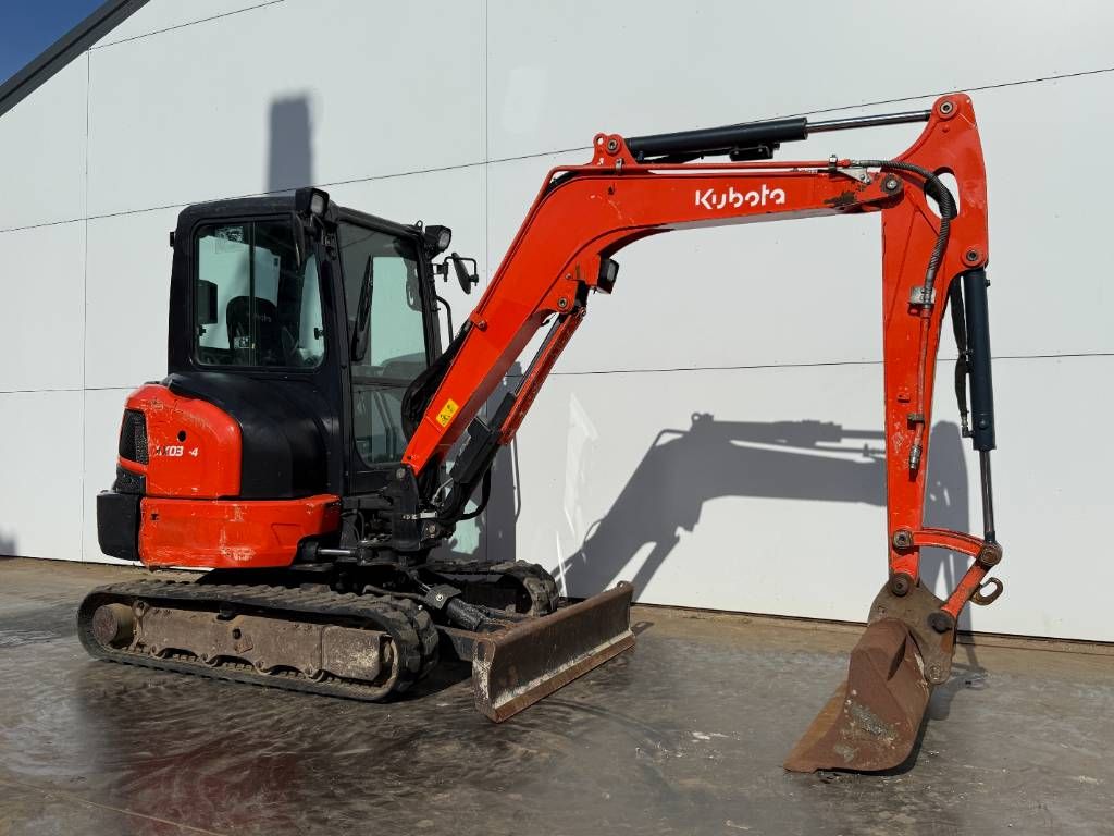 Kubota KX037-4 - Hammer Lines / Quick Coupler