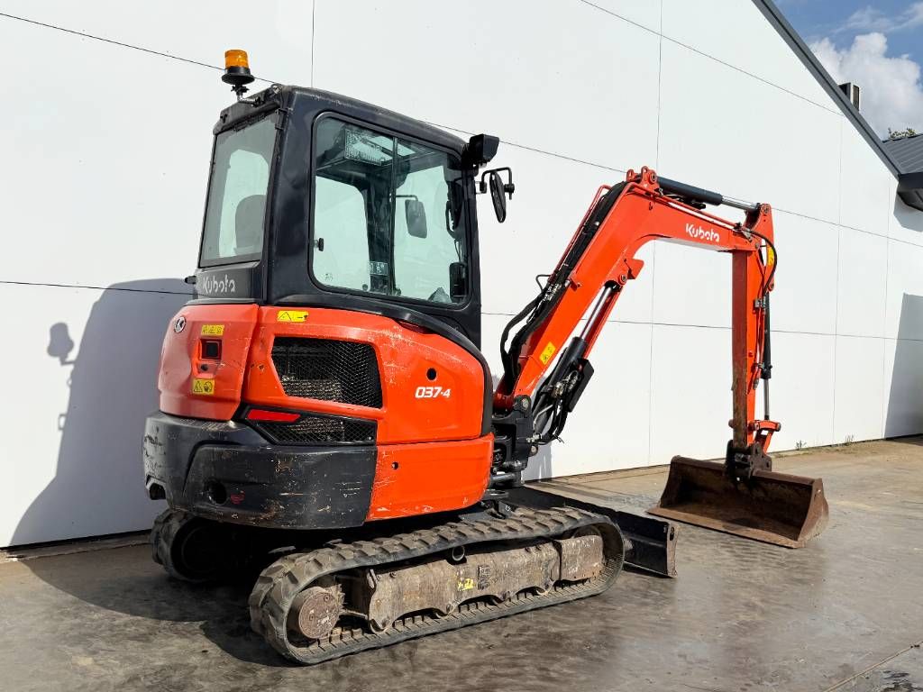Kubota KX037-4 - Hammer Lines / Quick Coupler