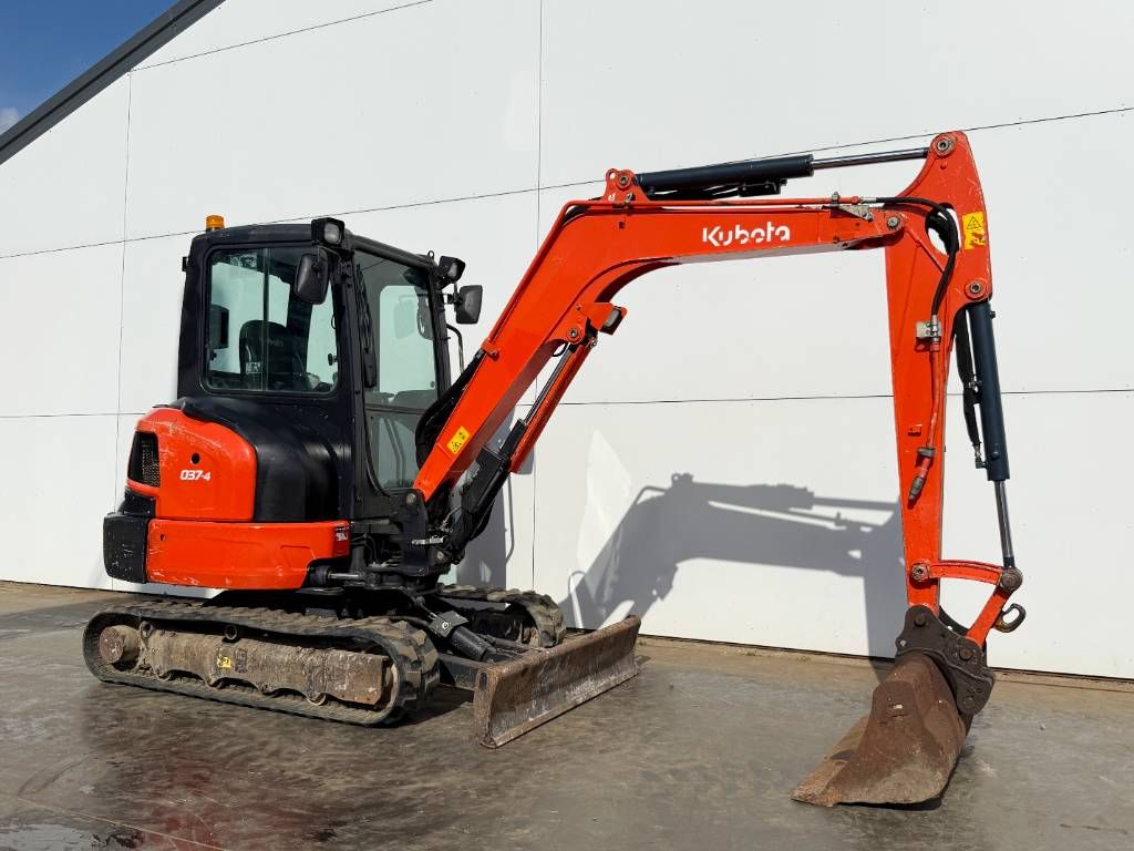 Kubota KX037-4 - Hammer Lines / Quick Coupler