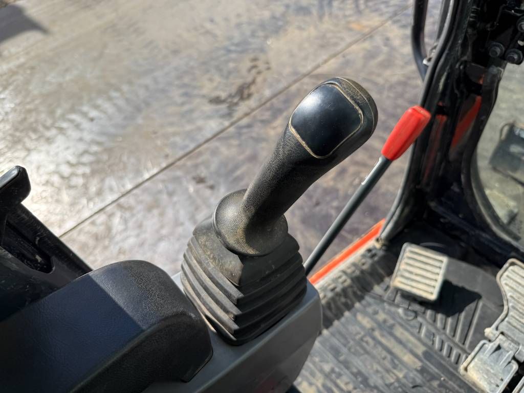 Kubota KX037-4 - Hammer Lines / Quick Coupler