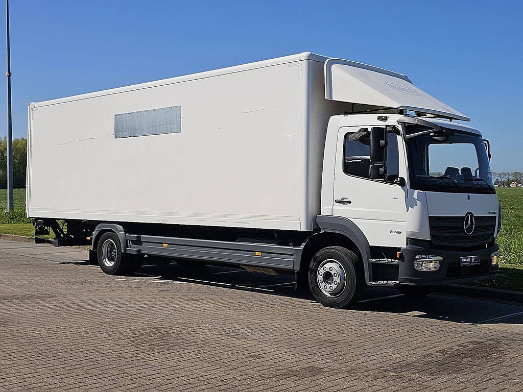 MERCEDES-BENZ ATEGO 1318