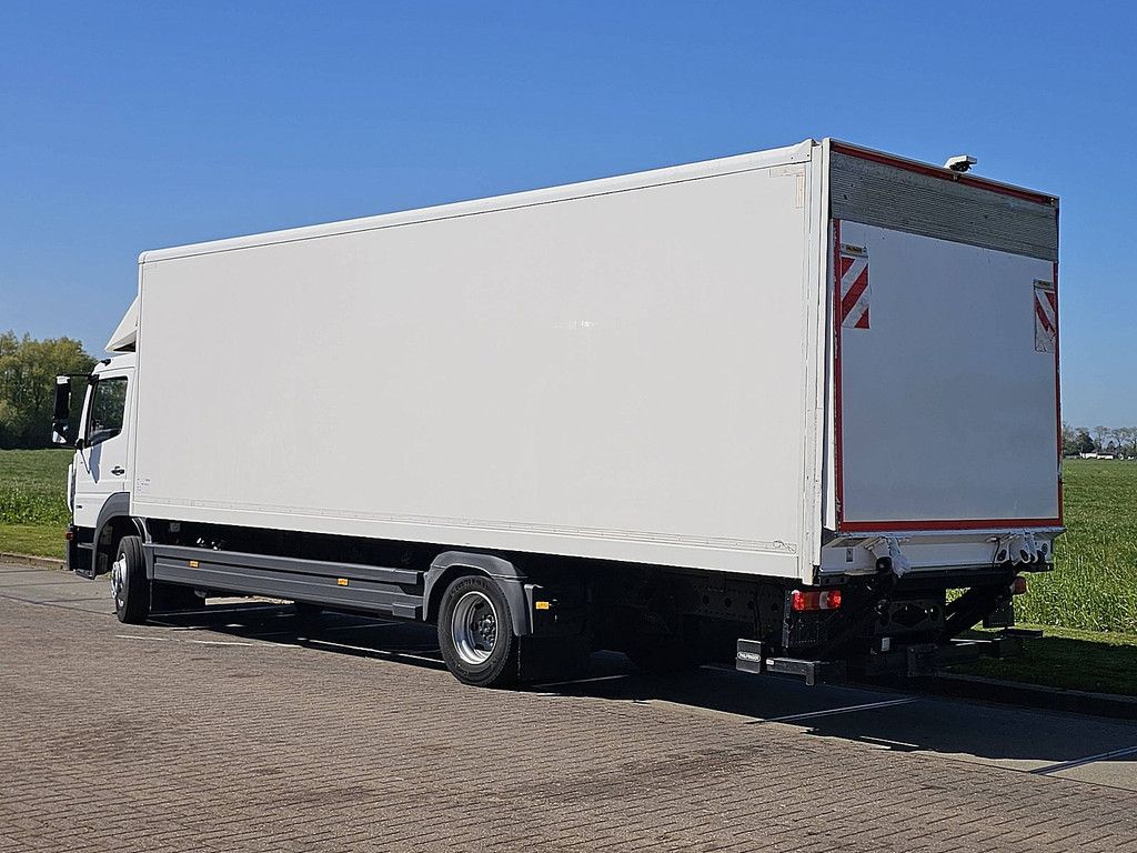 MERCEDES-BENZ ATEGO 1318
