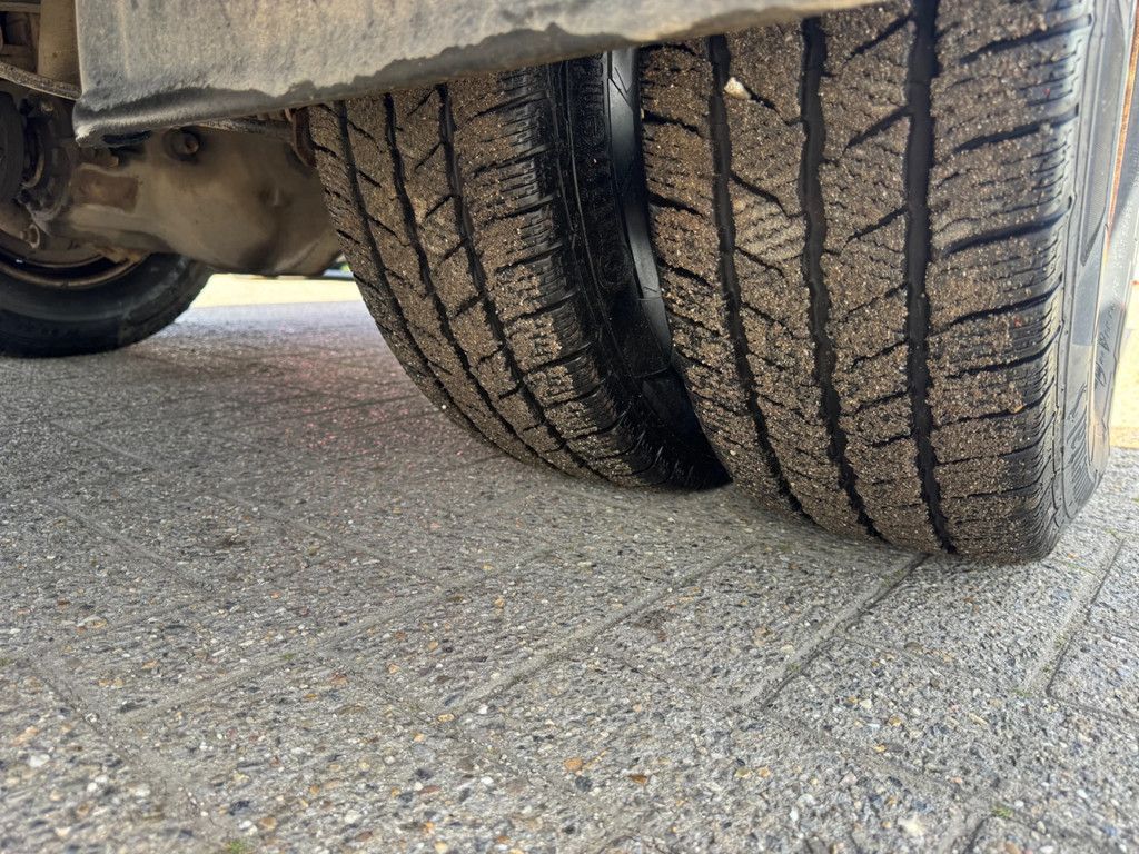 Mercedes-Benz 711 **BELGIAN ORIGINE-88325KM**