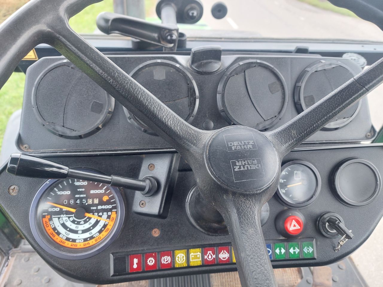 Deutz DX 4.31 40 KM