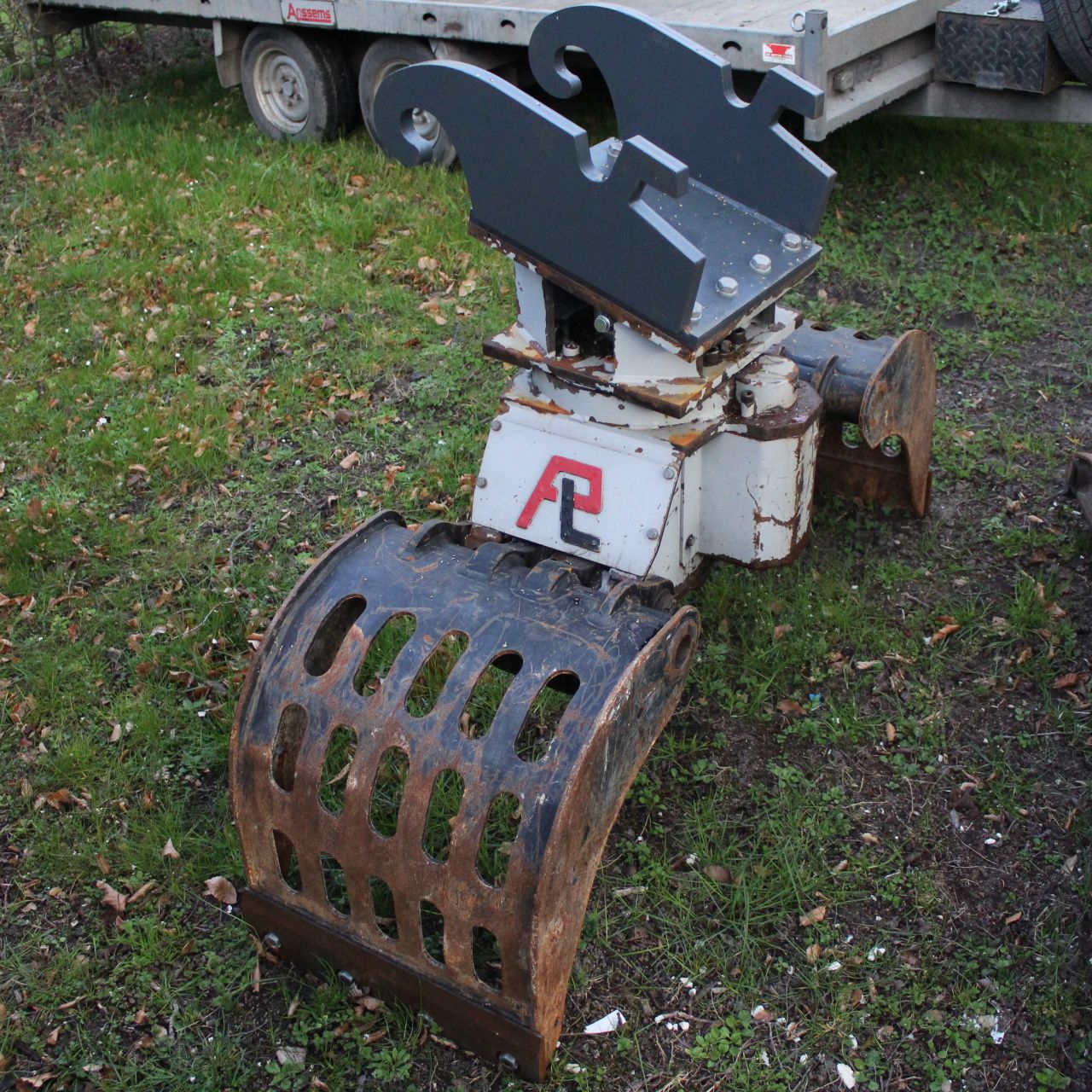 Pladdet PRG-2-150 sorteergrijper CW10