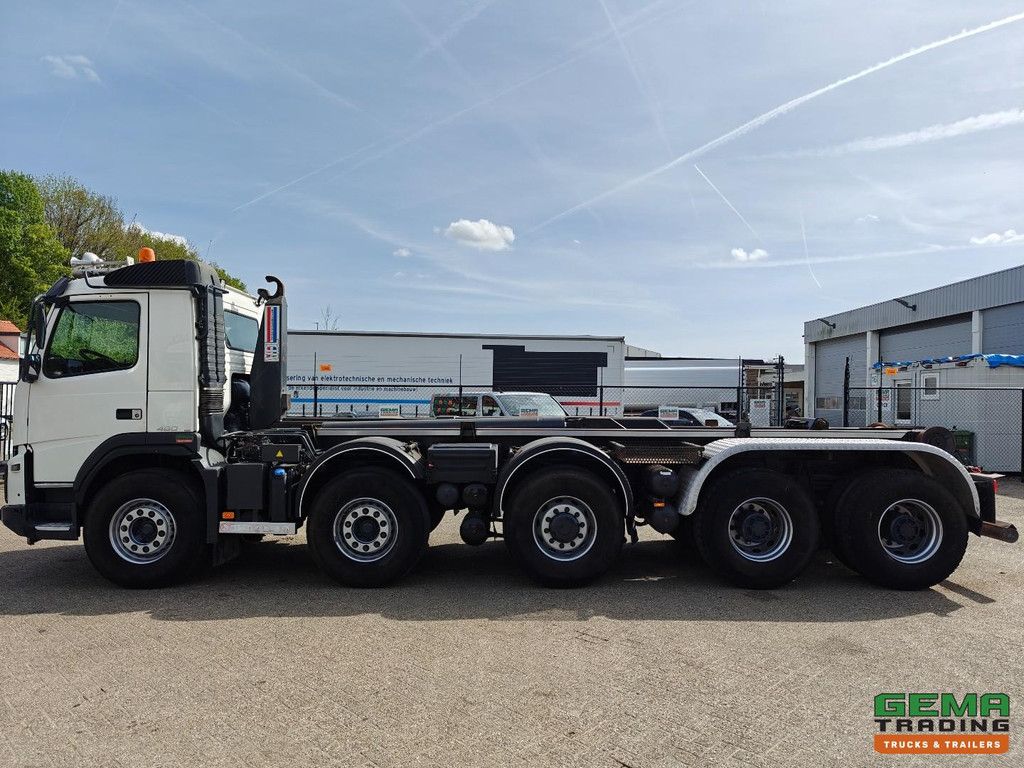 Volvo FMX 460 10x6/6 Day Cab EEV - VDL Hooklift 40T - Hub Reduction - Leaf Spring - Overpressure Unit - 10/2026 MOT