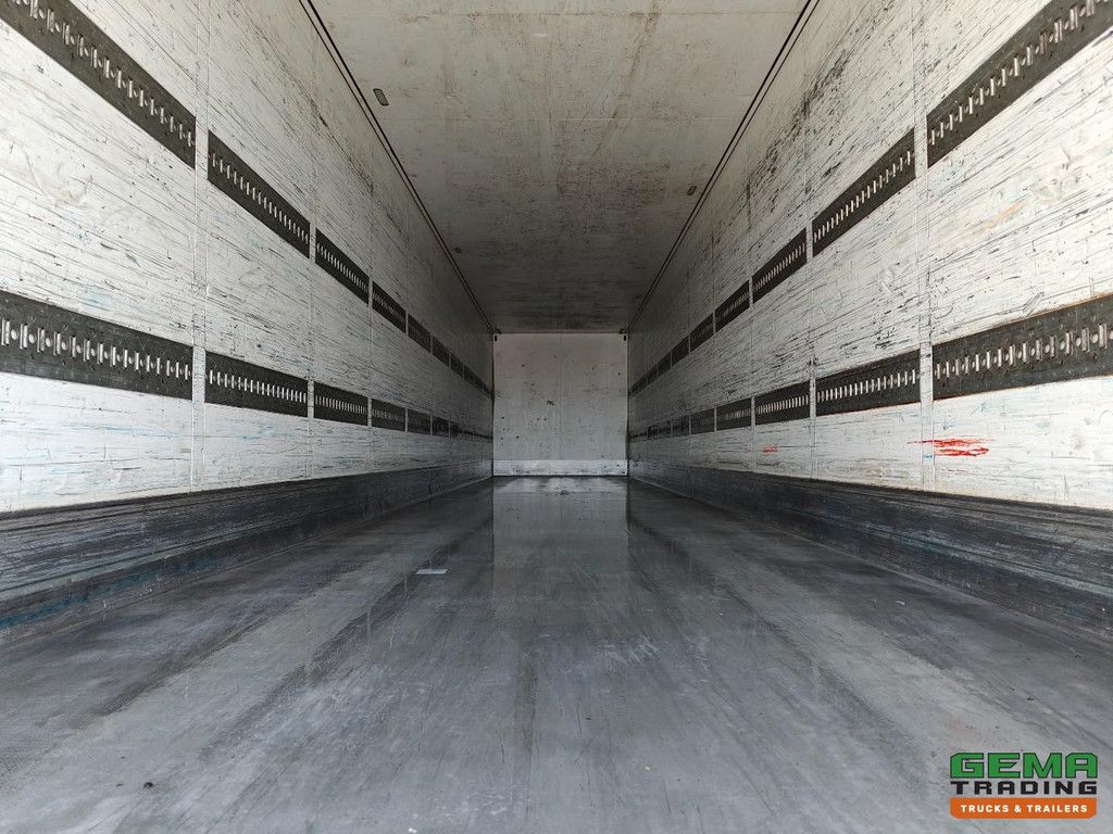 Schmitz Cargobull SCB S3B 13.6m Insulated Box - Disc Brakes - Pallet Box - 3-Axle Schmitz Disc