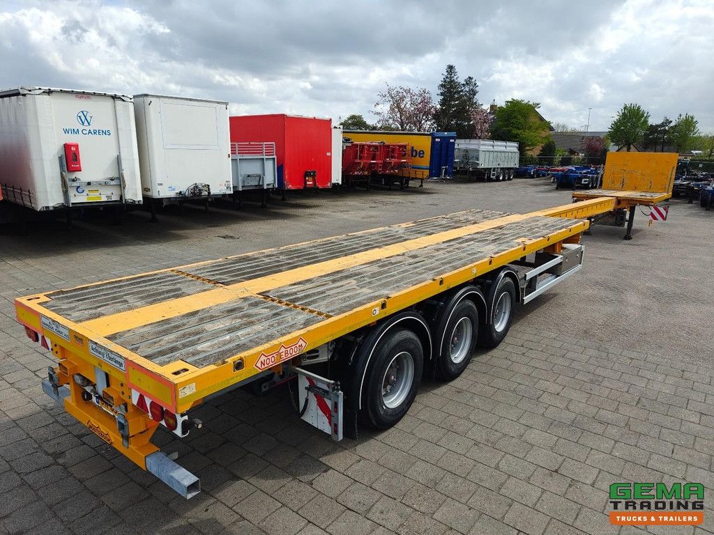 Nooteboom O-45-03V 8 Meter Extendable - Cage Attachment - TwistLocks - Hardwood Floor - 02/2027 MOT