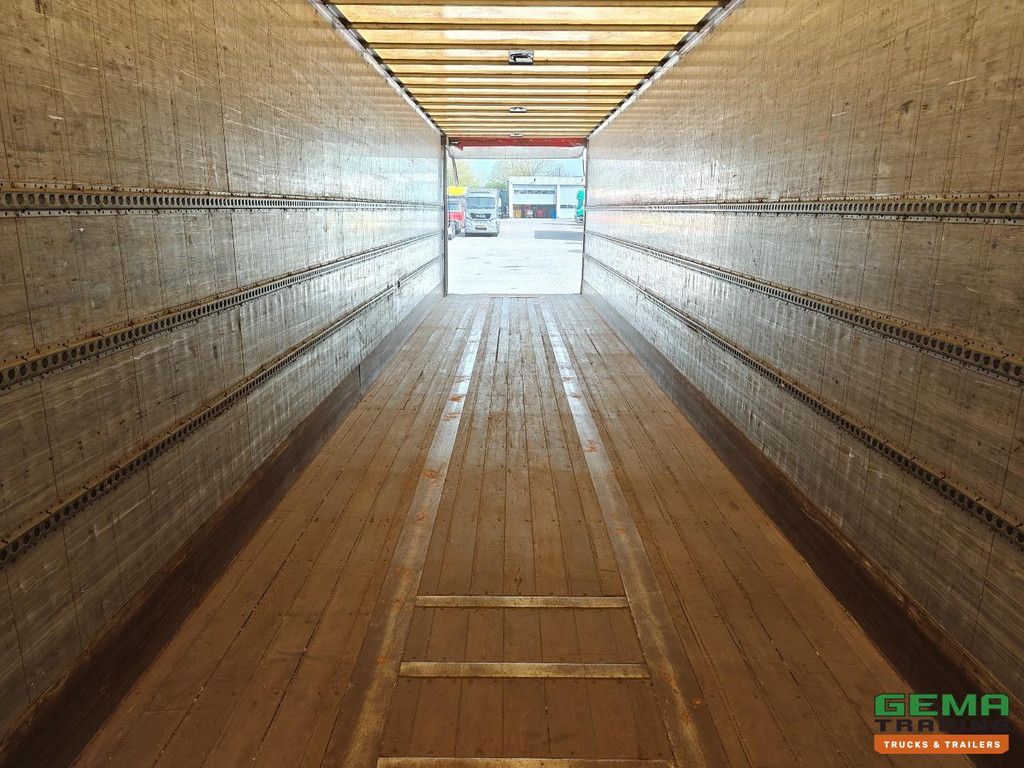 Pacton T2-001 Enclosed Aluminium Body 13.5m + Dhollandia 1500KG - HH Floor - Tridec Steering Axle - 2 Axles BPW Drum