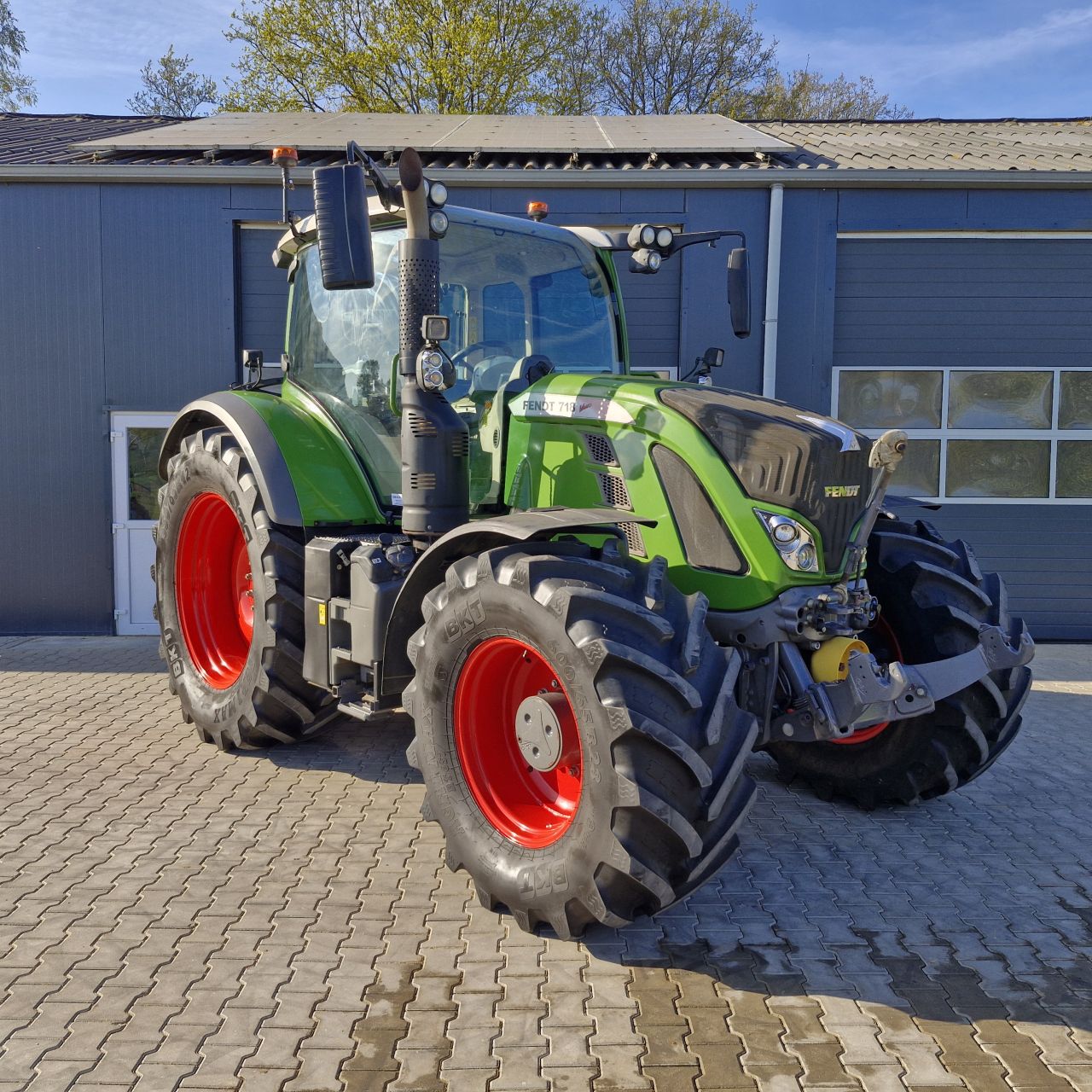 Fendt 718 profi plus