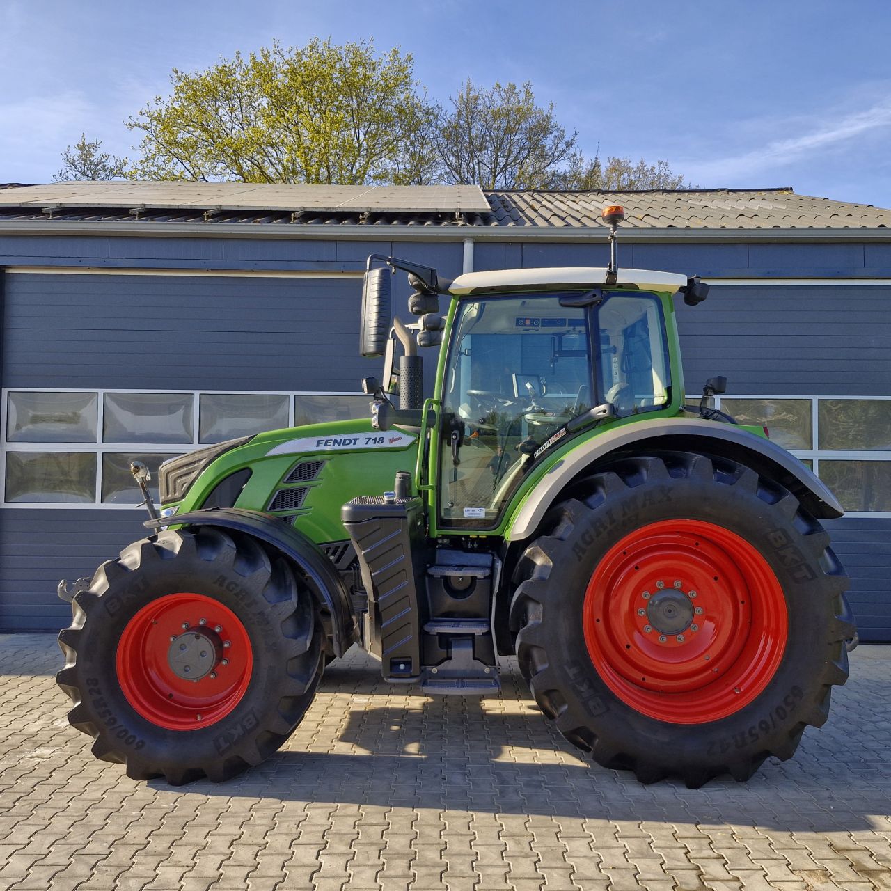 Fendt 718 profi plus