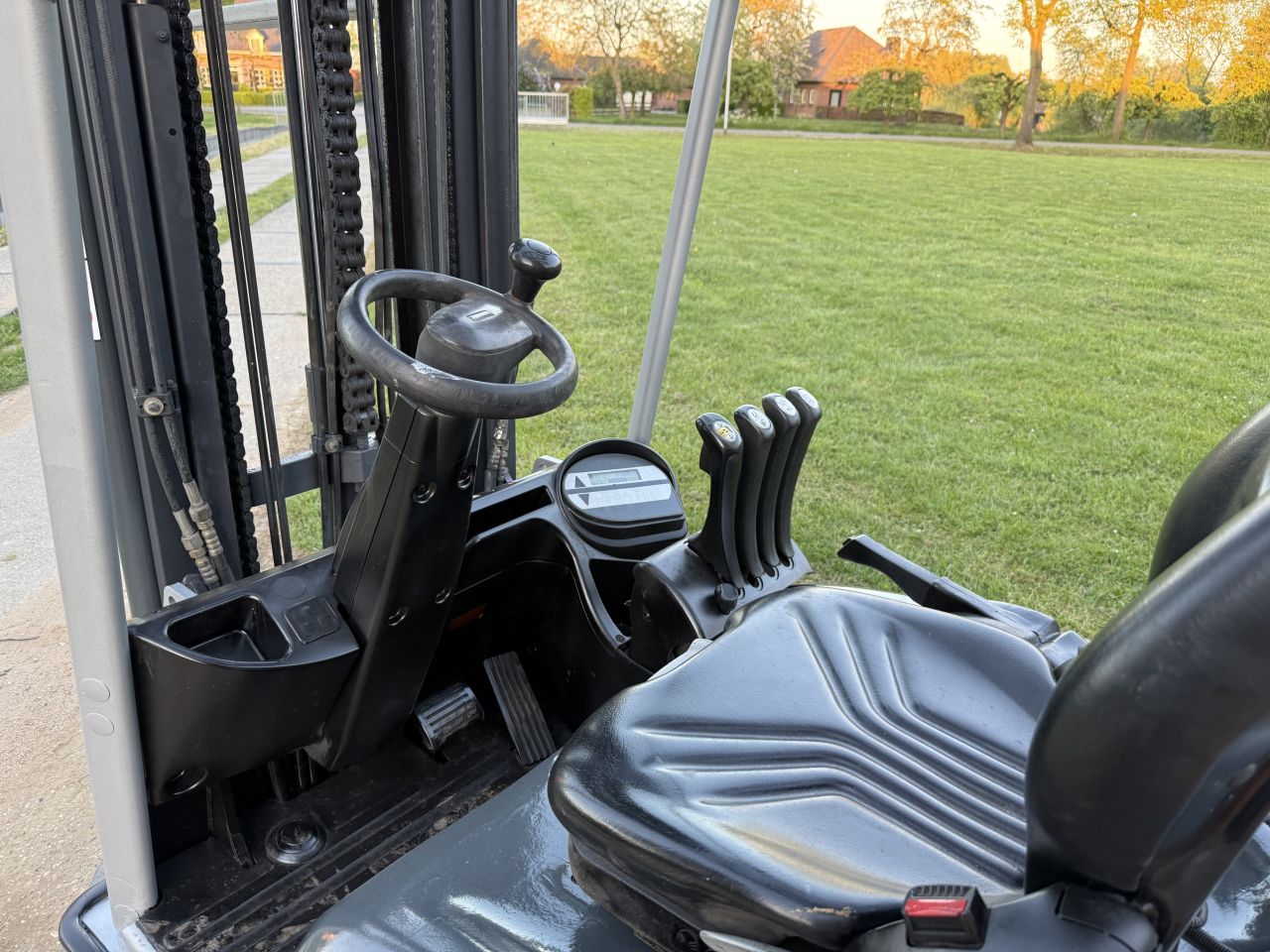 Still 1500KG elektro 3-delig freelift Sideshift vorkversteller