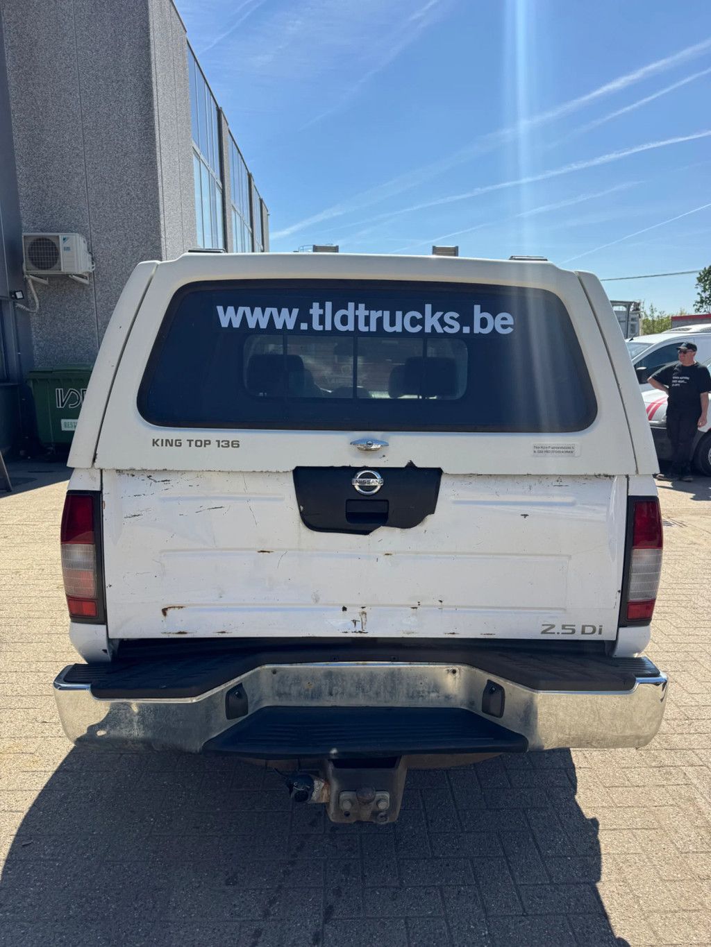 Nissan Navara **4X4-2500DIESEL**