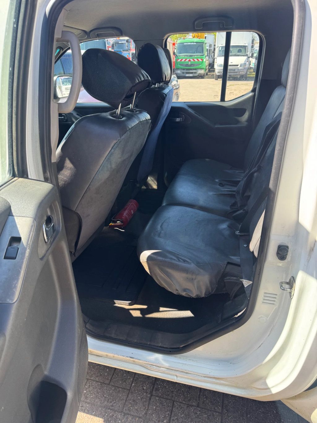 Nissan Navara **2500DIESEL-4X4-AIRCO**