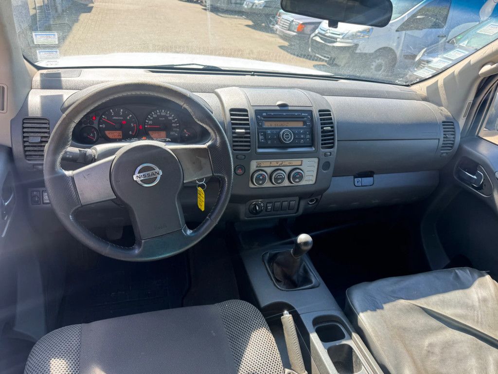 Nissan Navara **2500DIESEL-4X4-AIRCO**