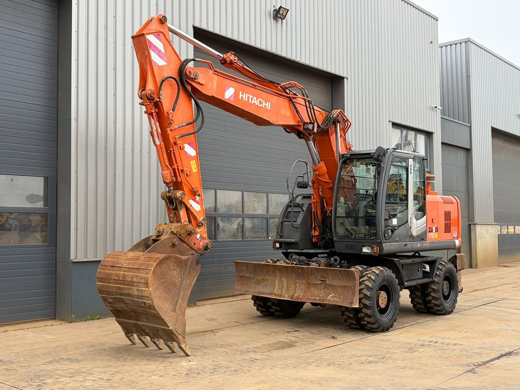 Hitachi ZX170W-3