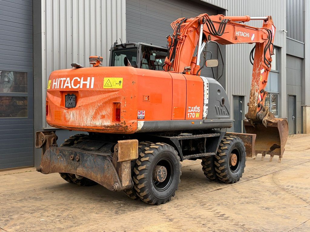 Hitachi ZX170W-3