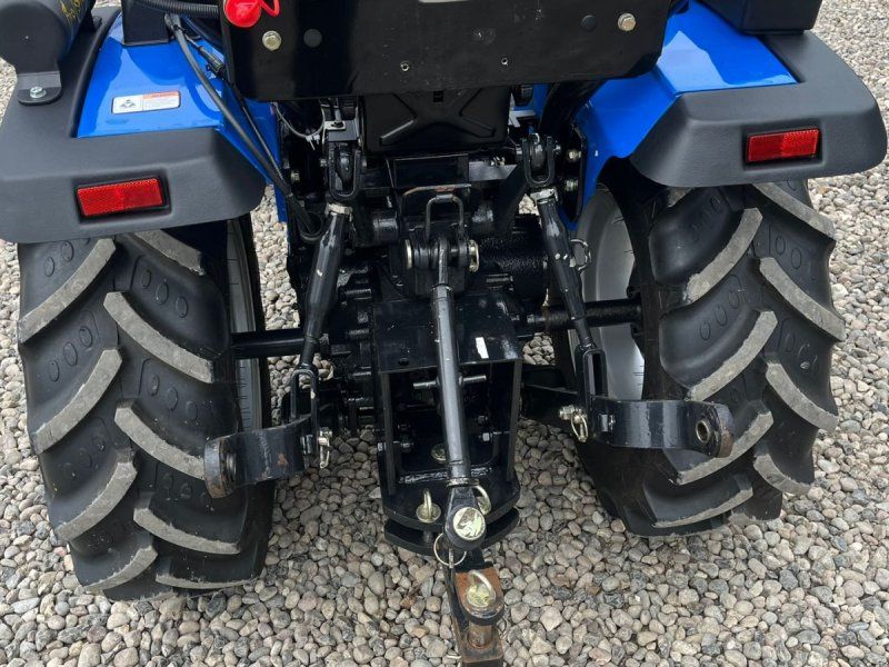 Solis S26 6+2 med brede dæk